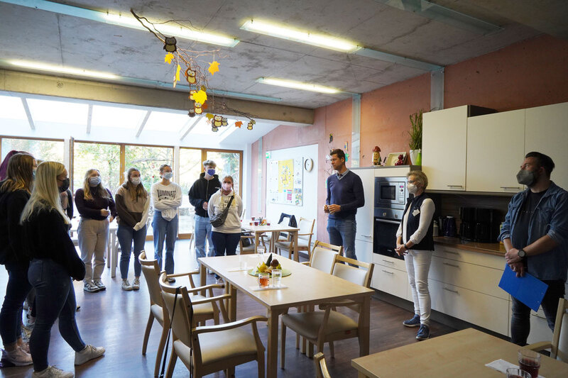 brambor pflegedienst projekt kooperation sozialassistenten doebeln wintergarten und küche tagespflege
