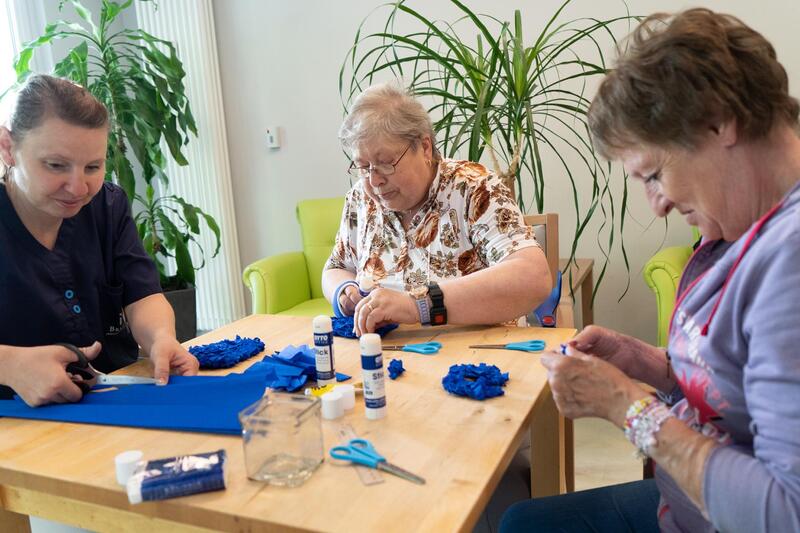 brambor pflegedienst tagespflege sonnenterrassen kreativ senioren