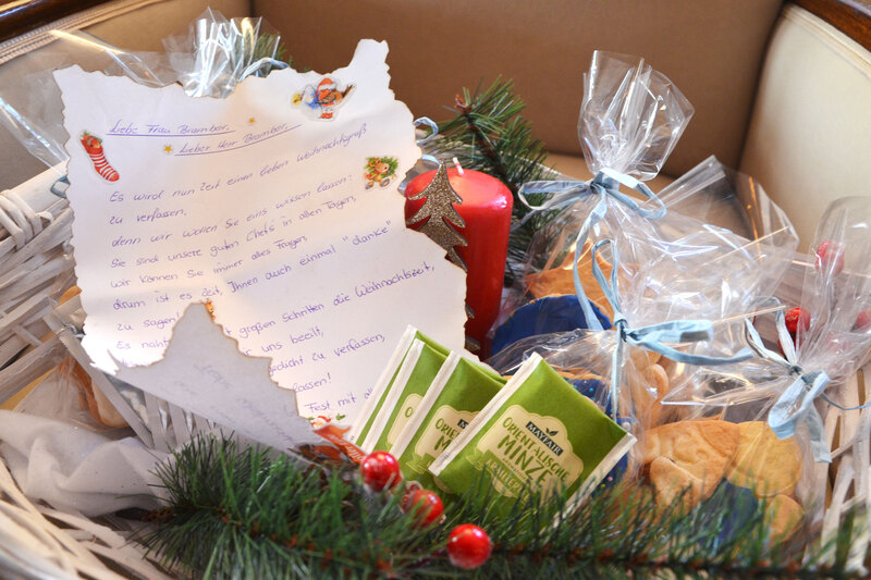 Brambor Pflegedienstleistungen geschenke Mitarbeiter weihnachten individuell waldheim 