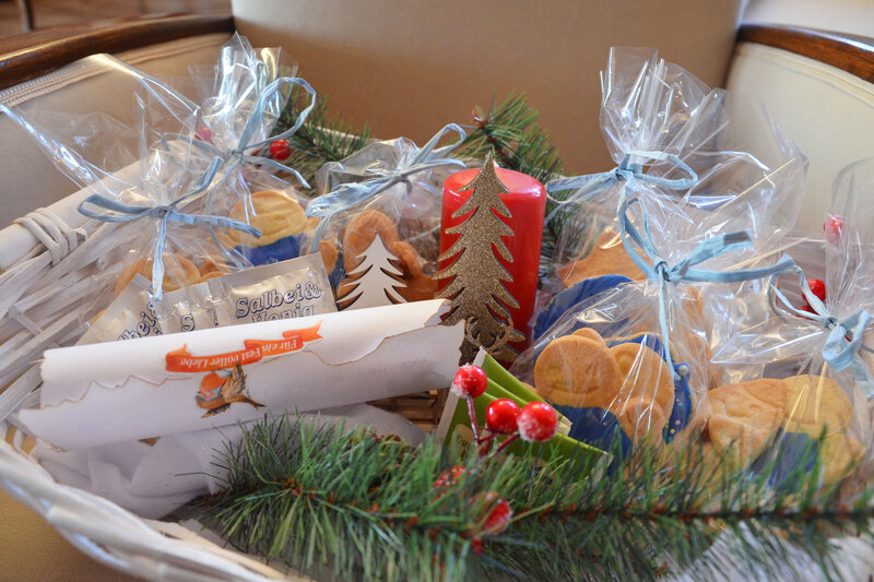 Brambor Pflegedienstleistungen geschenke Mitarbeiter weihnachten geschenke waldheim 