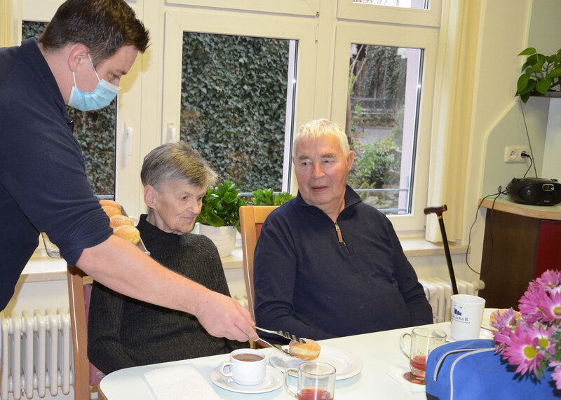 Brambor Pflegedienst Mitarbeiter Klienten Danke Aktion Engagement Tagespflege Senioren