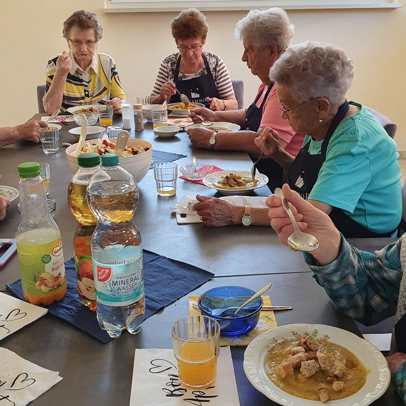 brambor pflegedienst betreutes wohnen ostrau kochen senioren gemeinsam Zeit