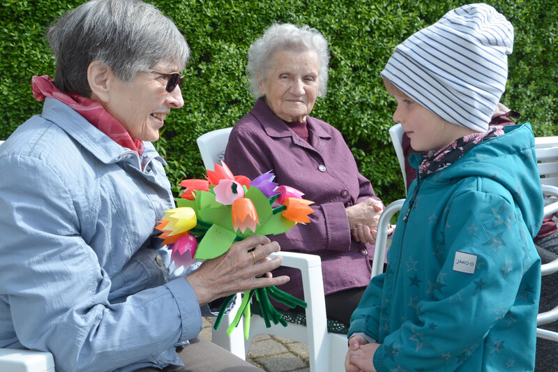 Brambor Pflegedienst Tagespflege Kurzzeitpflege Kinder und Senioren Projekt Rosswein