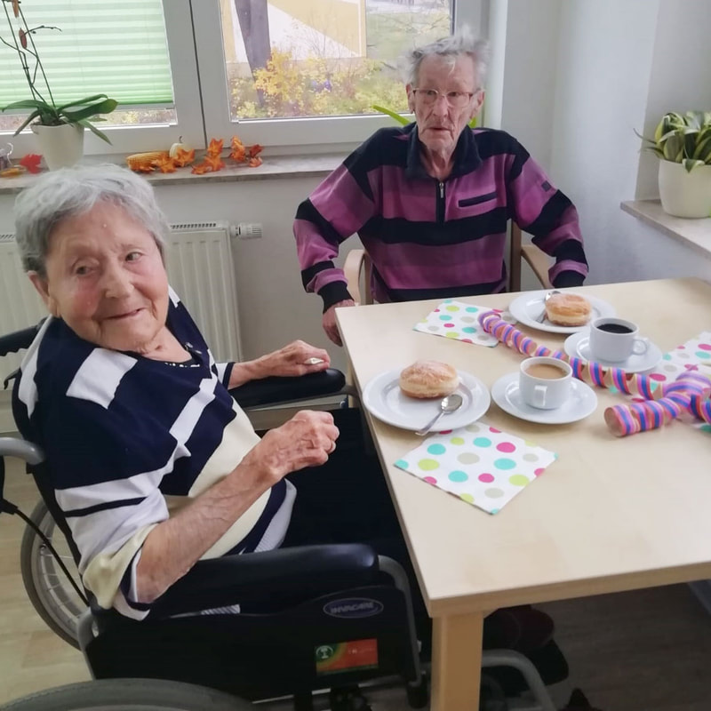 Brambor Pflegedienst Mitarbeiter Klienten Danke Aktion Engagement Betreutes Wohnen Waldheim Senioren