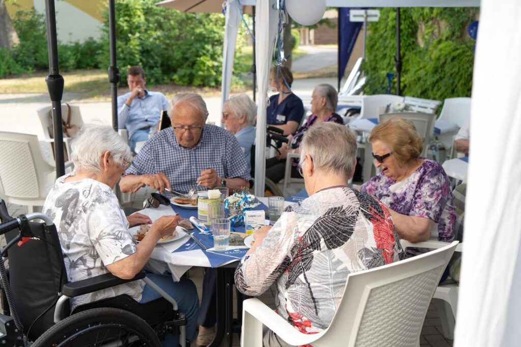 Foto zum Beitrag „10 Jahre Betreutes Wohnen "Zum Türmchen"“
