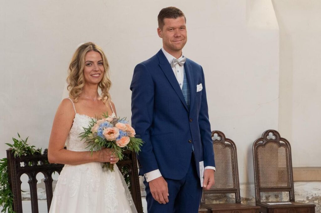 Foto zum Beitrag „Traumhochzeit beim Pflegedienst Brambor“: hochzeit benjamin und franziska Döbeln