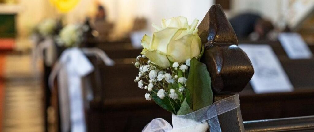 Foto zum Beitrag „Traumhochzeit beim Pflegedienst Brambor“: hochzeit benjamin und franziska facebook