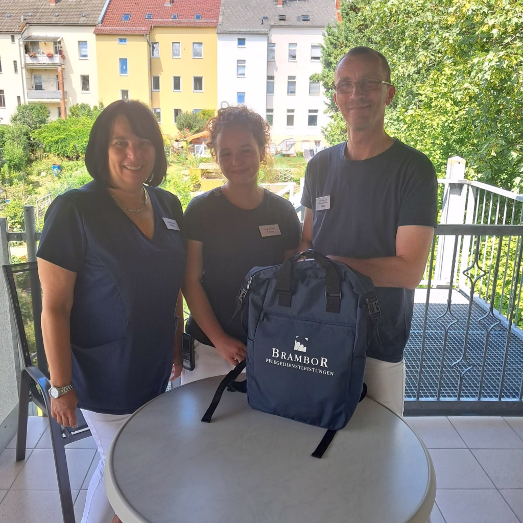 Abschied der Praktikantinnen Anni und Luisa, Foto 2