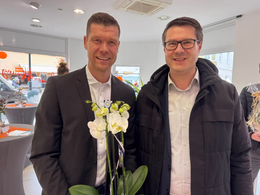 Eröffnung des Fahrdienstes Brambor, Foto 16