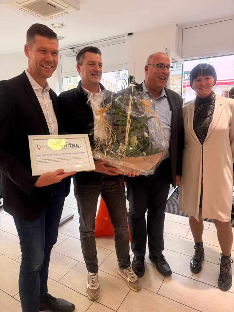 Eröffnung des Fahrdienstes Brambor, Foto 34