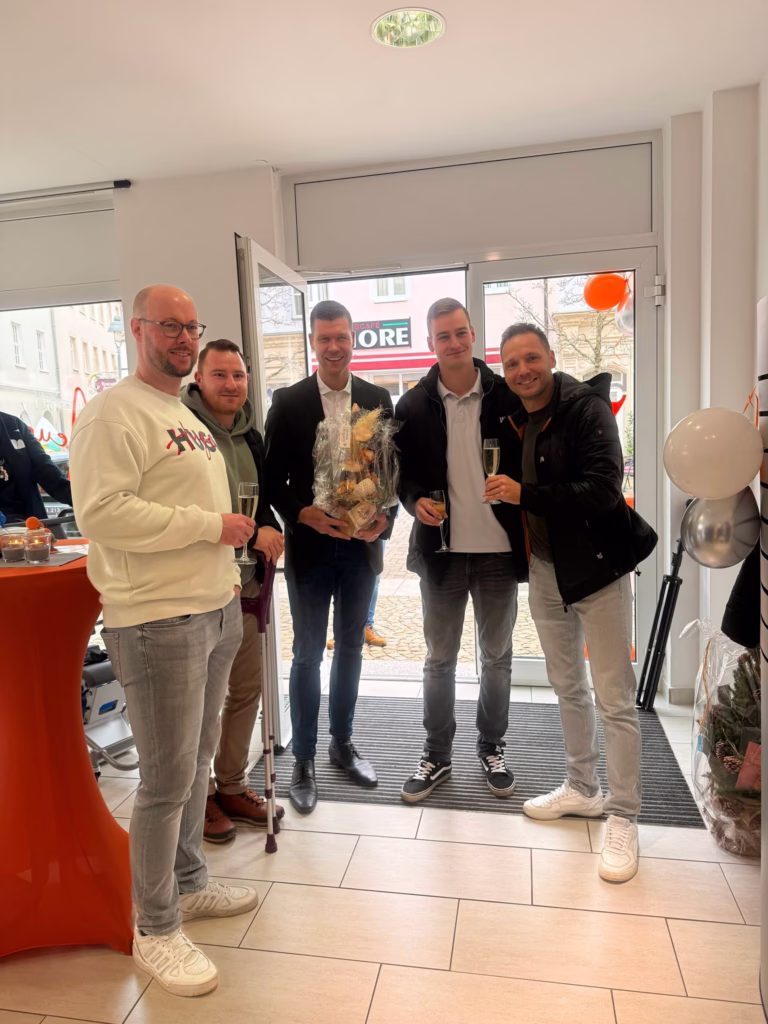 Eröffnung des Fahrdienstes Brambor, Foto 41