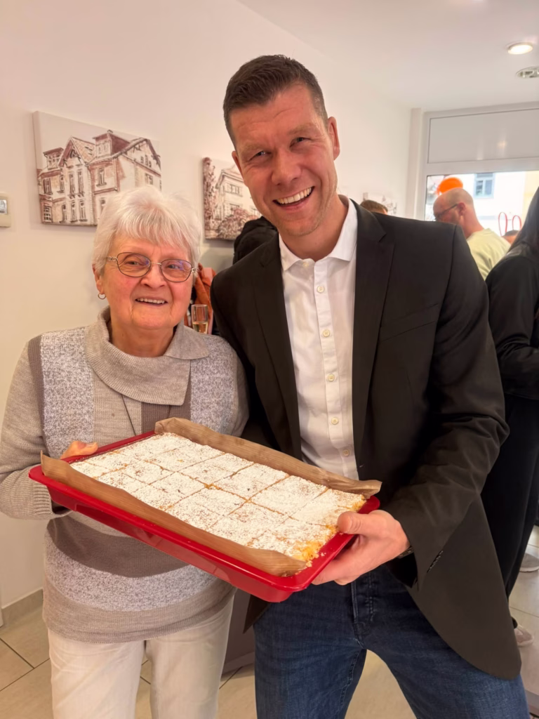 Eröffnung des Fahrdienstes Brambor, Foto 48