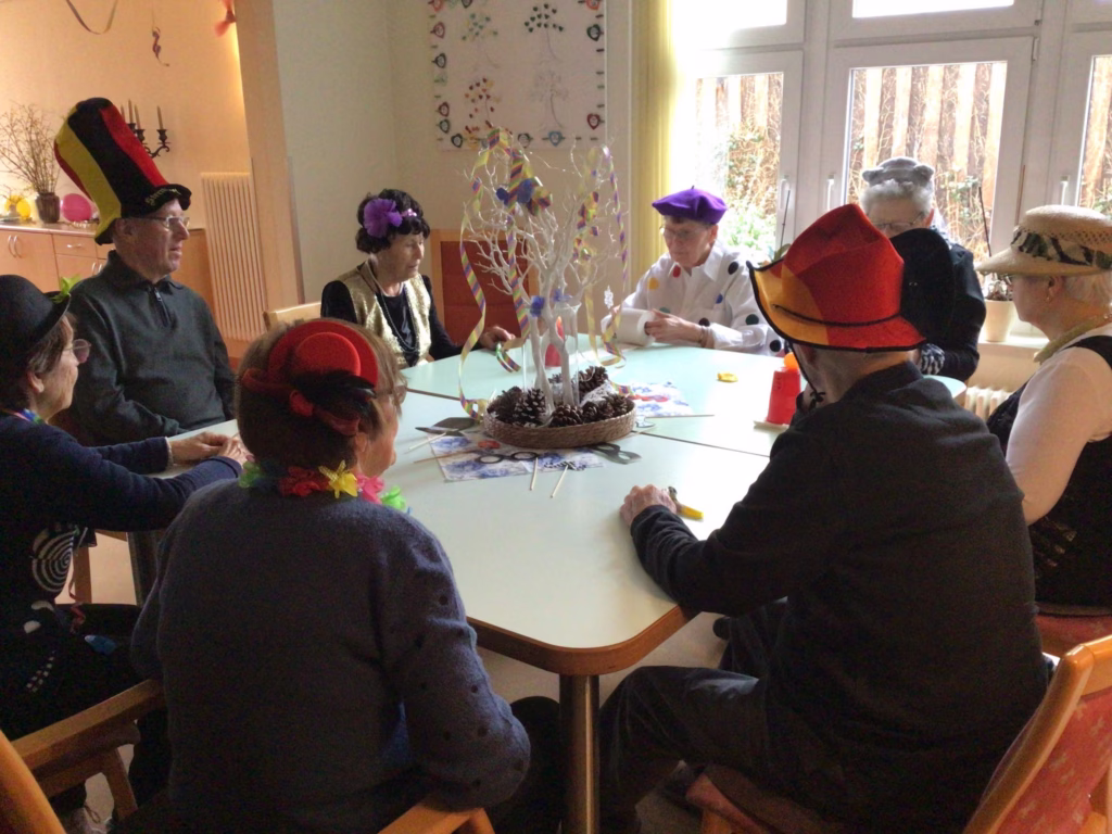 Fasching in der Tagespflege, Foto 2