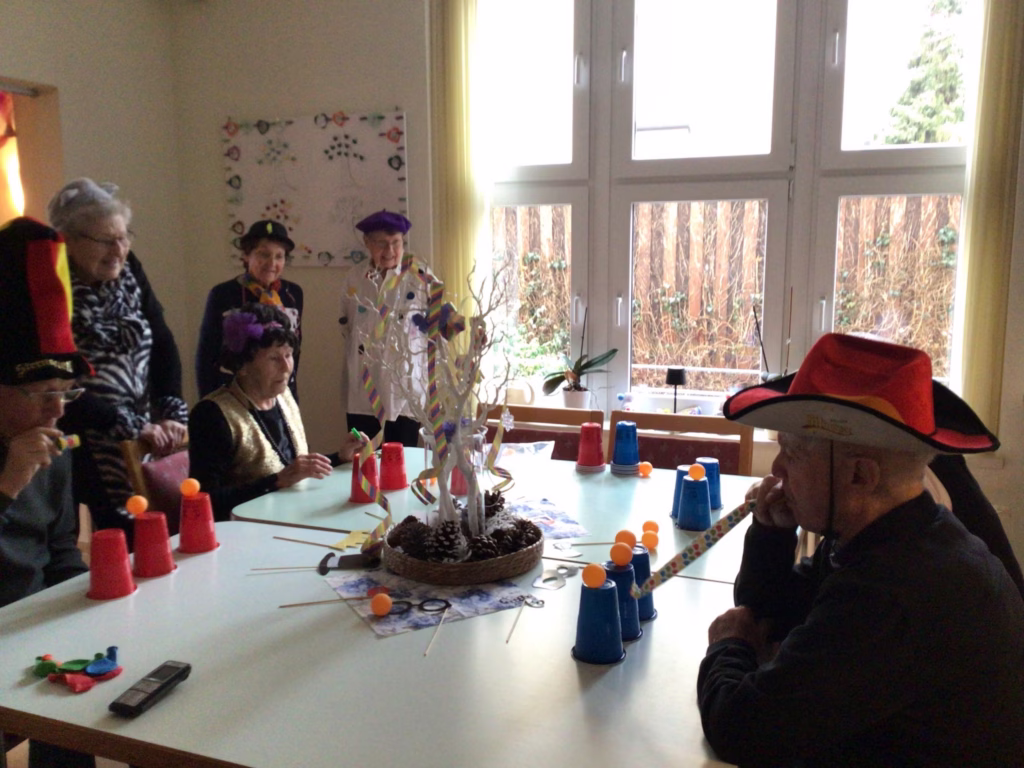 Fasching in der Tagespflege, Foto 4