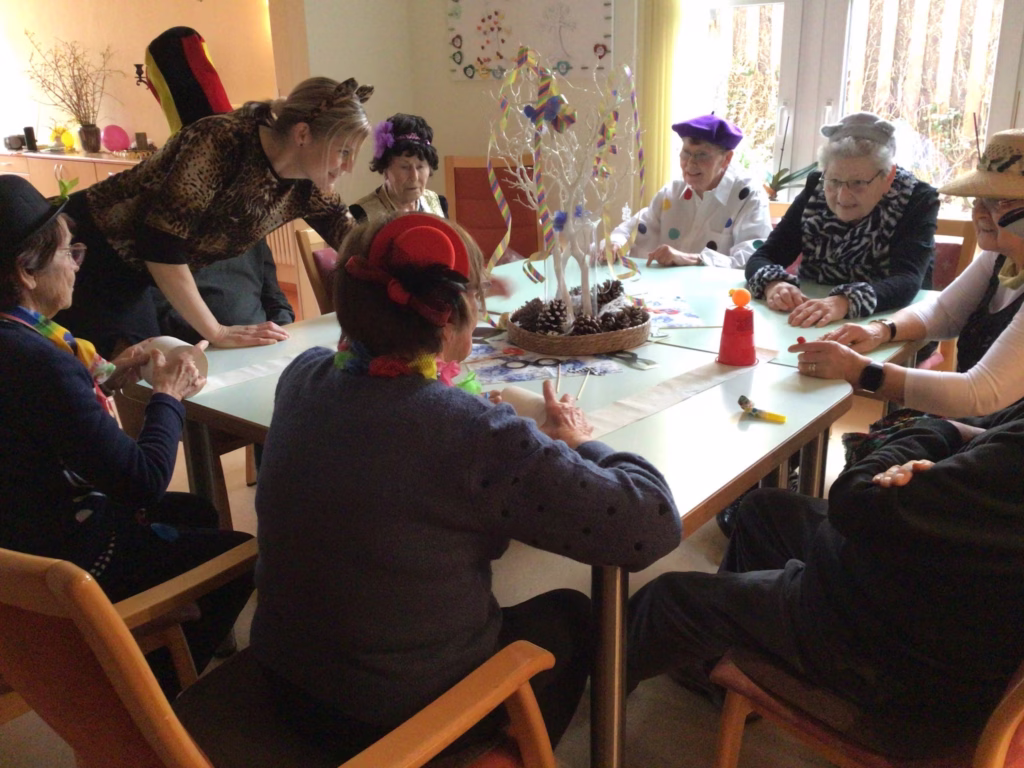 Fasching in der Tagespflege, Foto 9