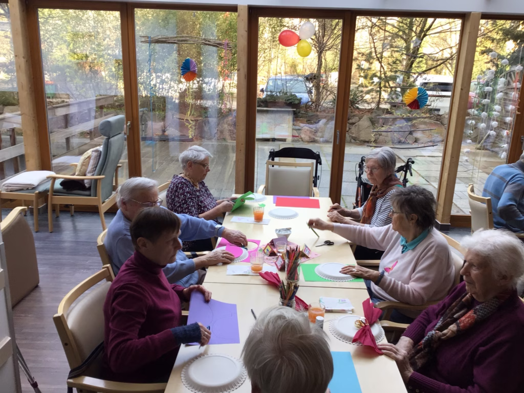 Faschingsdekoration basteln, Foto 4