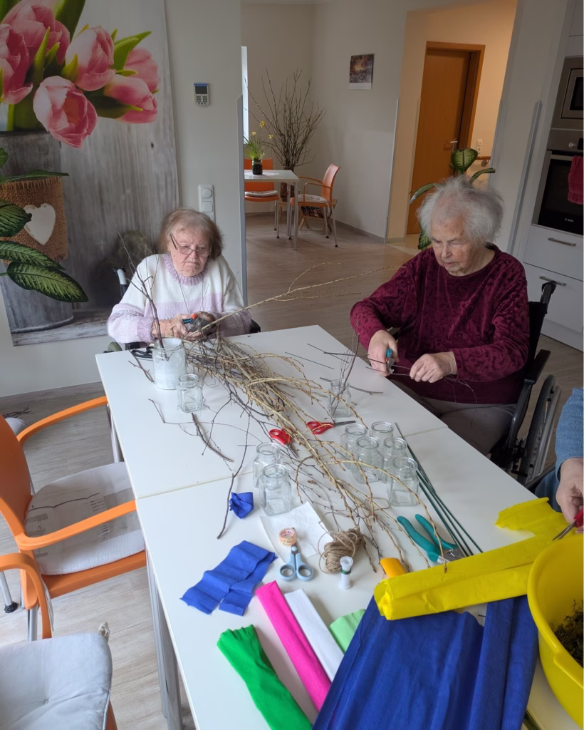 Frühlingsbasteln in der Kurzzeitpflege, Foto 2