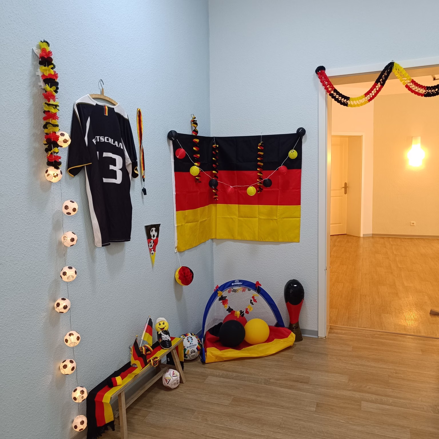 Vorfreude auf die Fußballzeit im Betreuten Wohnen Waldheim 2