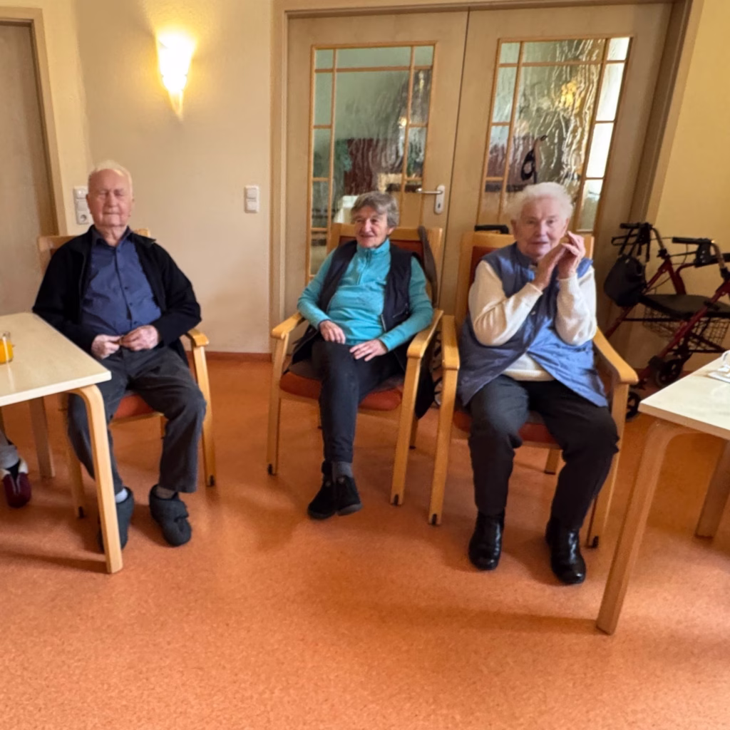 Kegeln in der Tagespflege Roßwein, Foto 2