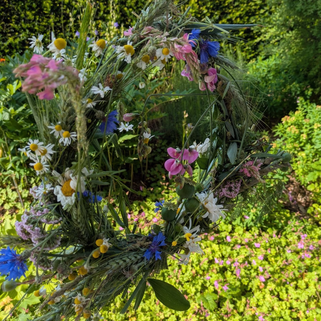 Blumen binden im Freien, Foto 9