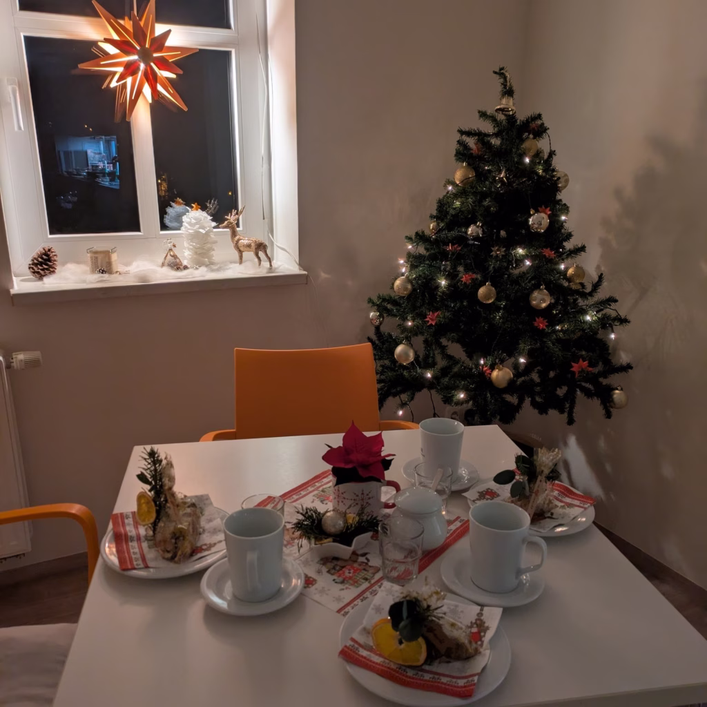 Adventsbasteln und Stollen in der Kurzzeitpflege, Foto 6