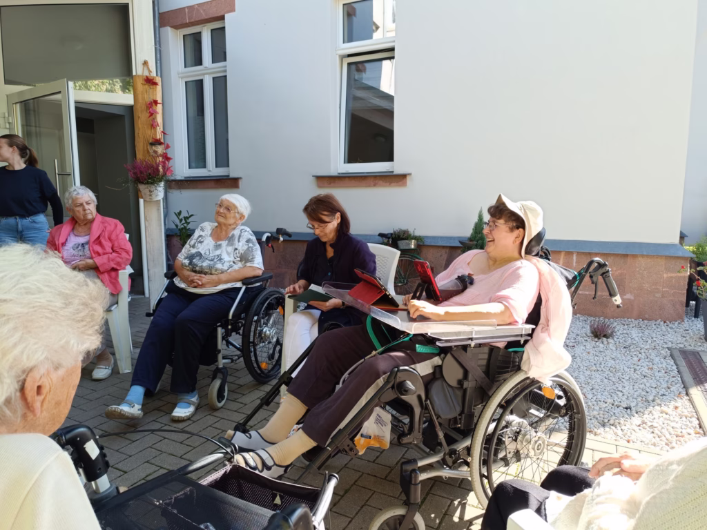 Bewegung und Erdbeerbowle in Waldheim, Foto 3